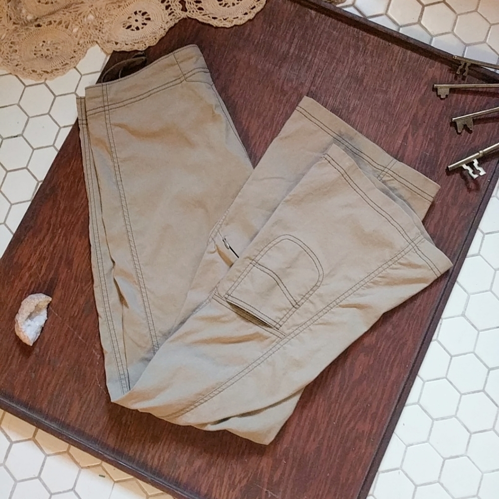 Athleta Hiking Performance Pants Khakis Size 6